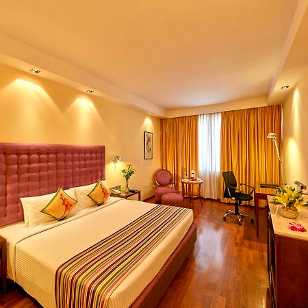 Royal Orchid Central Bangalore, Mg Road Kültér fotó