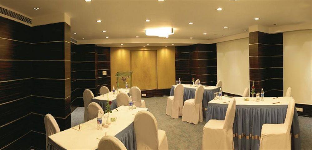 Royal Orchid Central Bangalore, Mg Road Kültér fotó