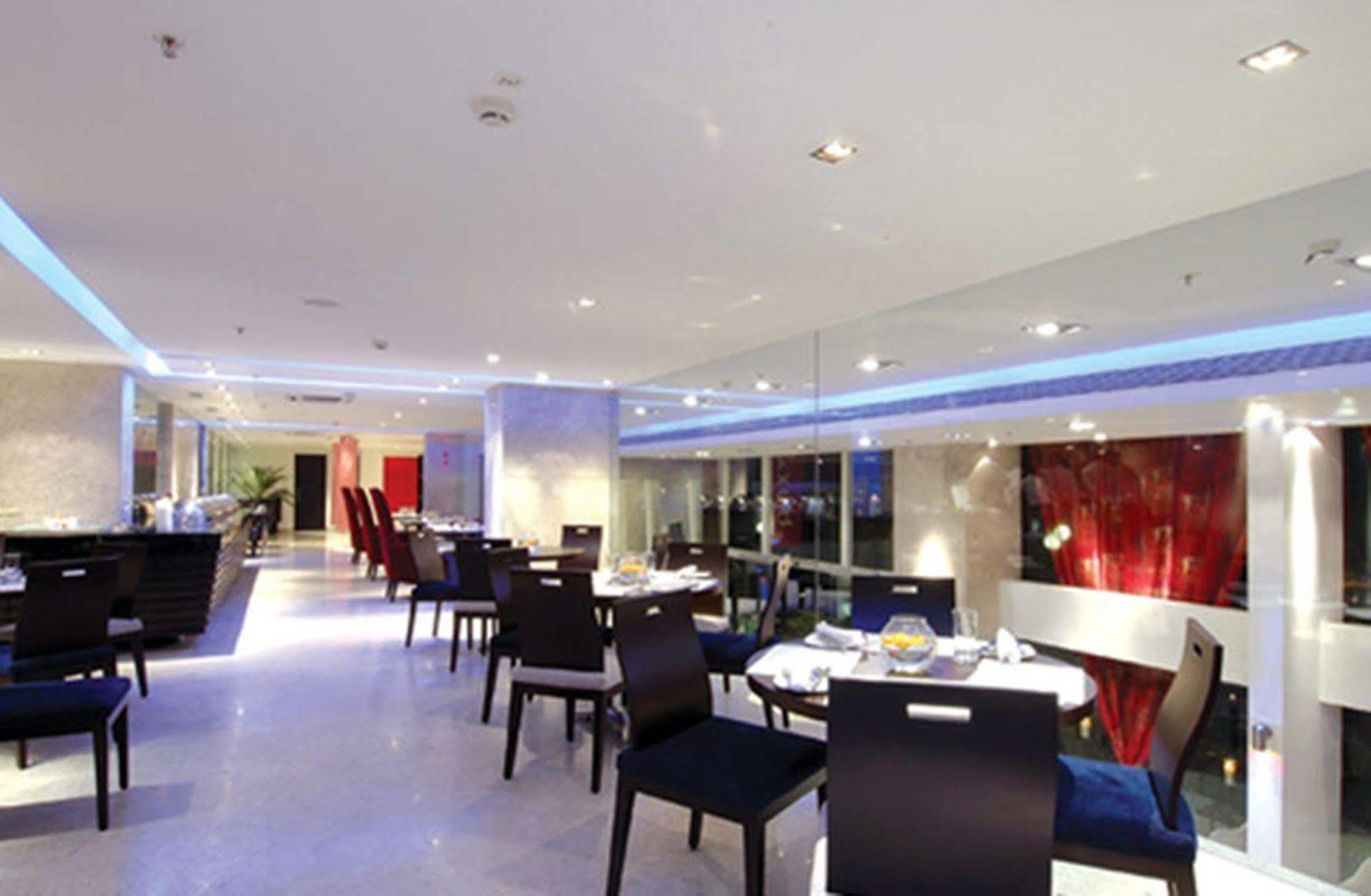 Royal Orchid Central Bangalore, Mg Road Kültér fotó
